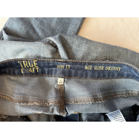True Craft Jeans Mid Rise Skinny Women's Size 11 x 29inseam Blue Distressed - Picture 3 of 14
